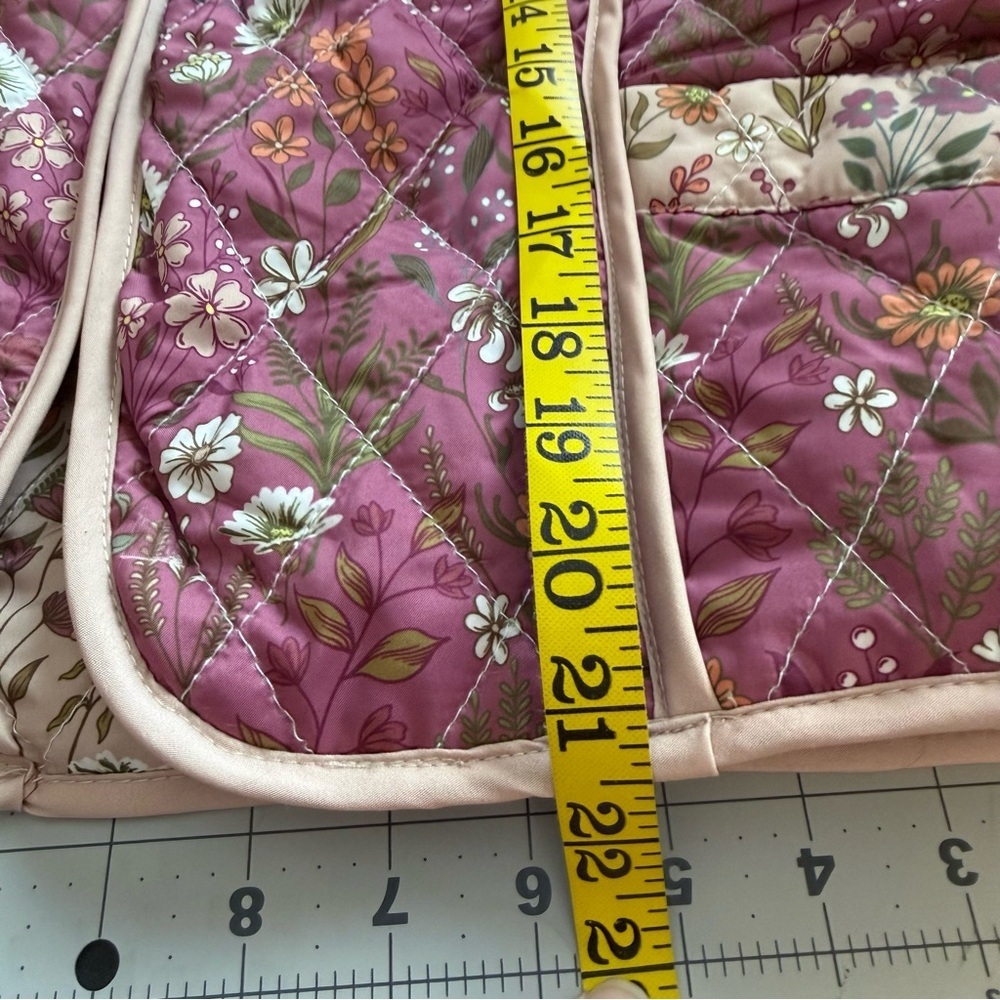 Simply Southern Reversible Quilted Floral Jacket – NWT size small - Picture 9 of 12